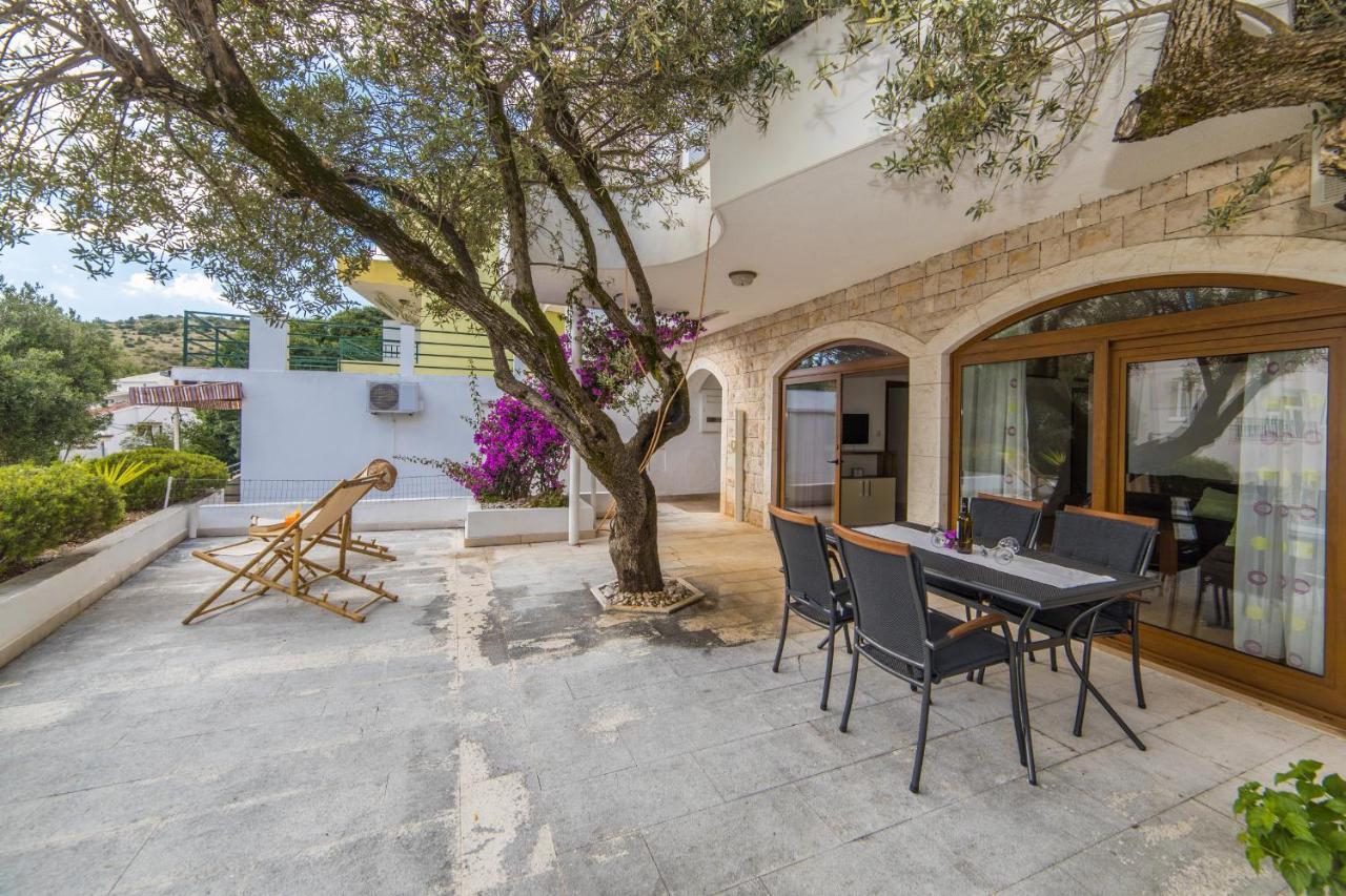 Apartmani Aida Živogošće Kültér fotó