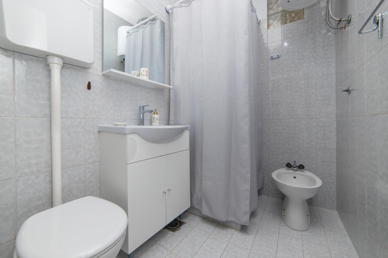 Apartmani Aida Živogošće Kültér fotó