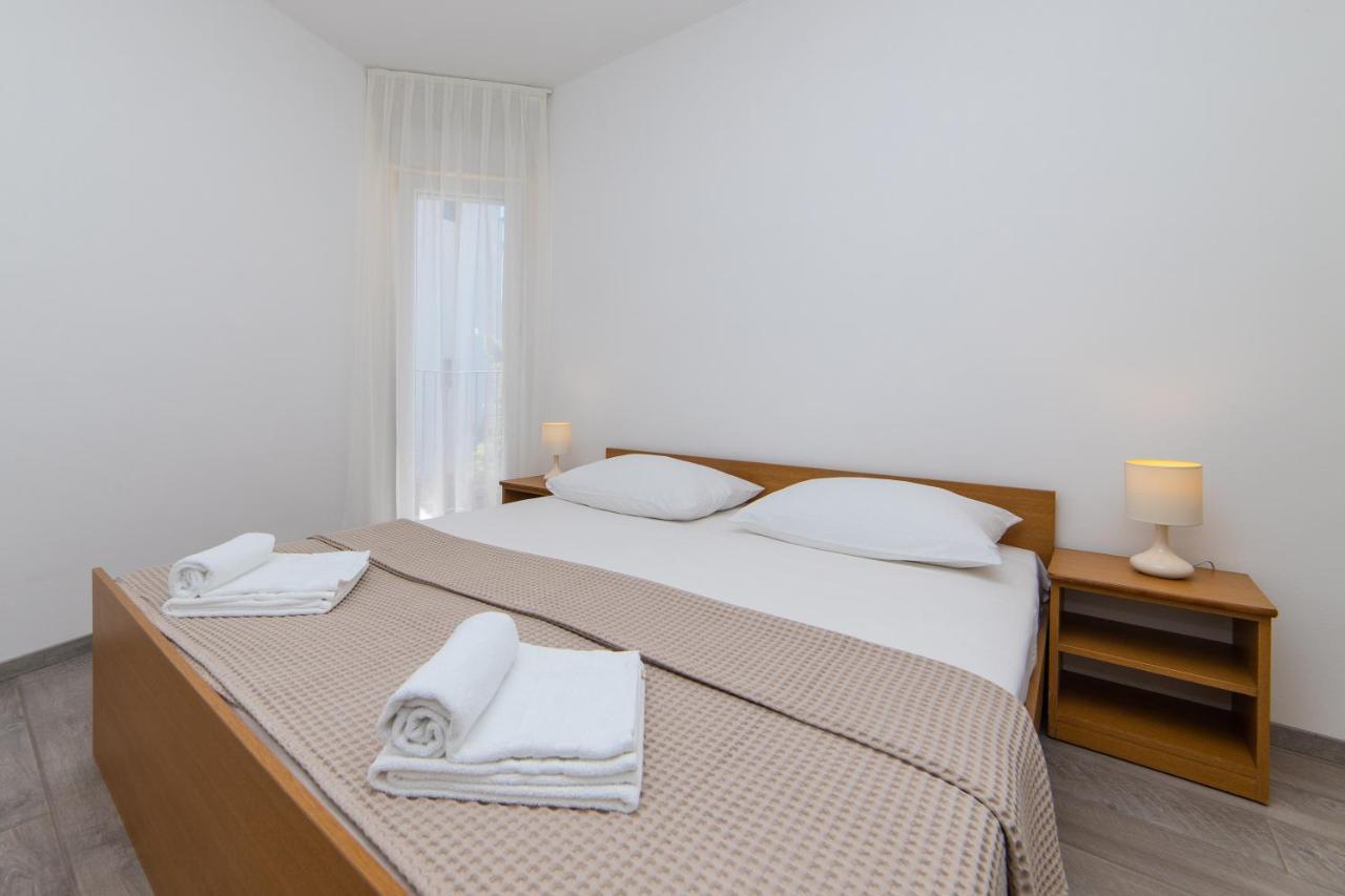Apartmani Aida Živogošće Kültér fotó