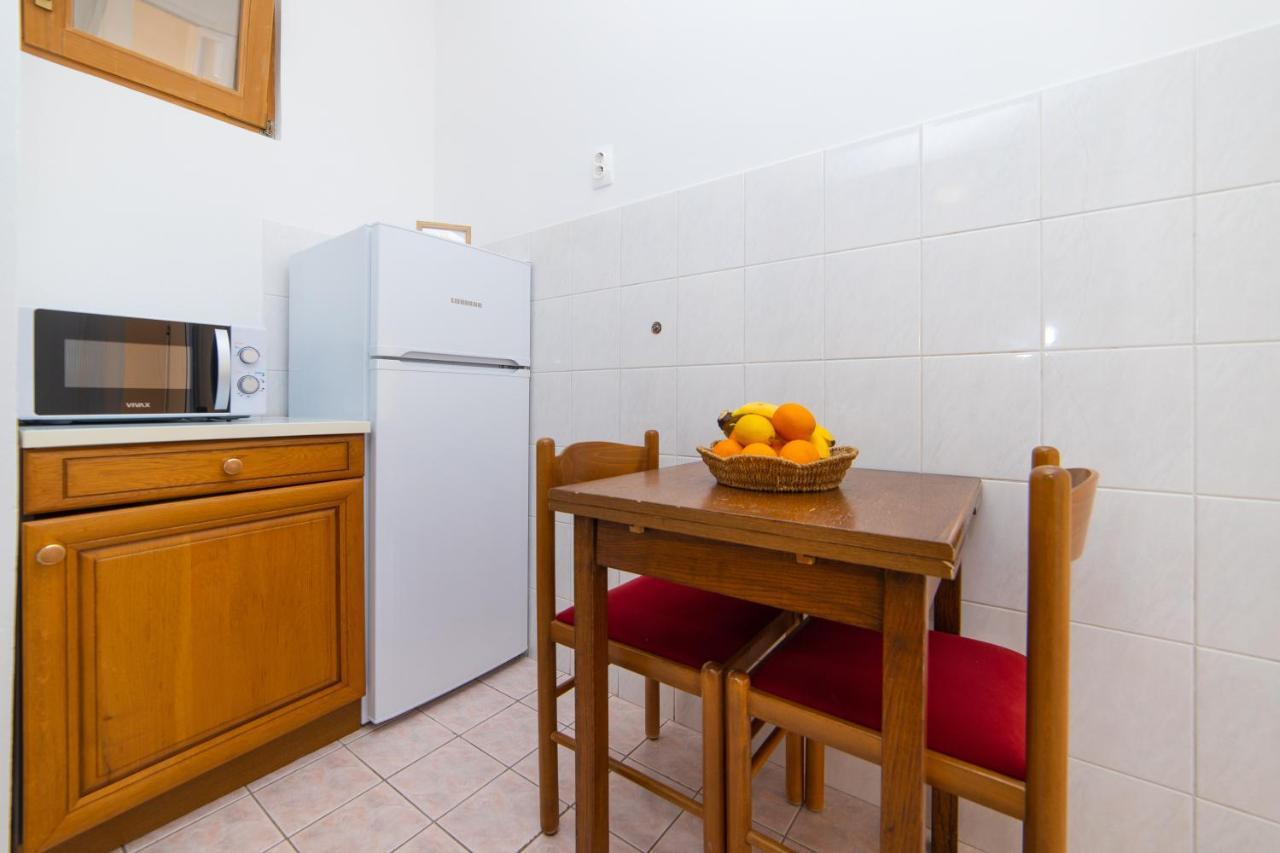 Apartmani Aida Živogošće Kültér fotó