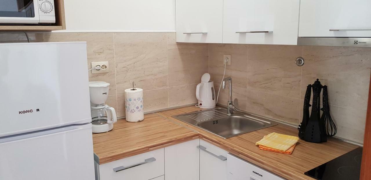 Apartmani Aida Živogošće Kültér fotó